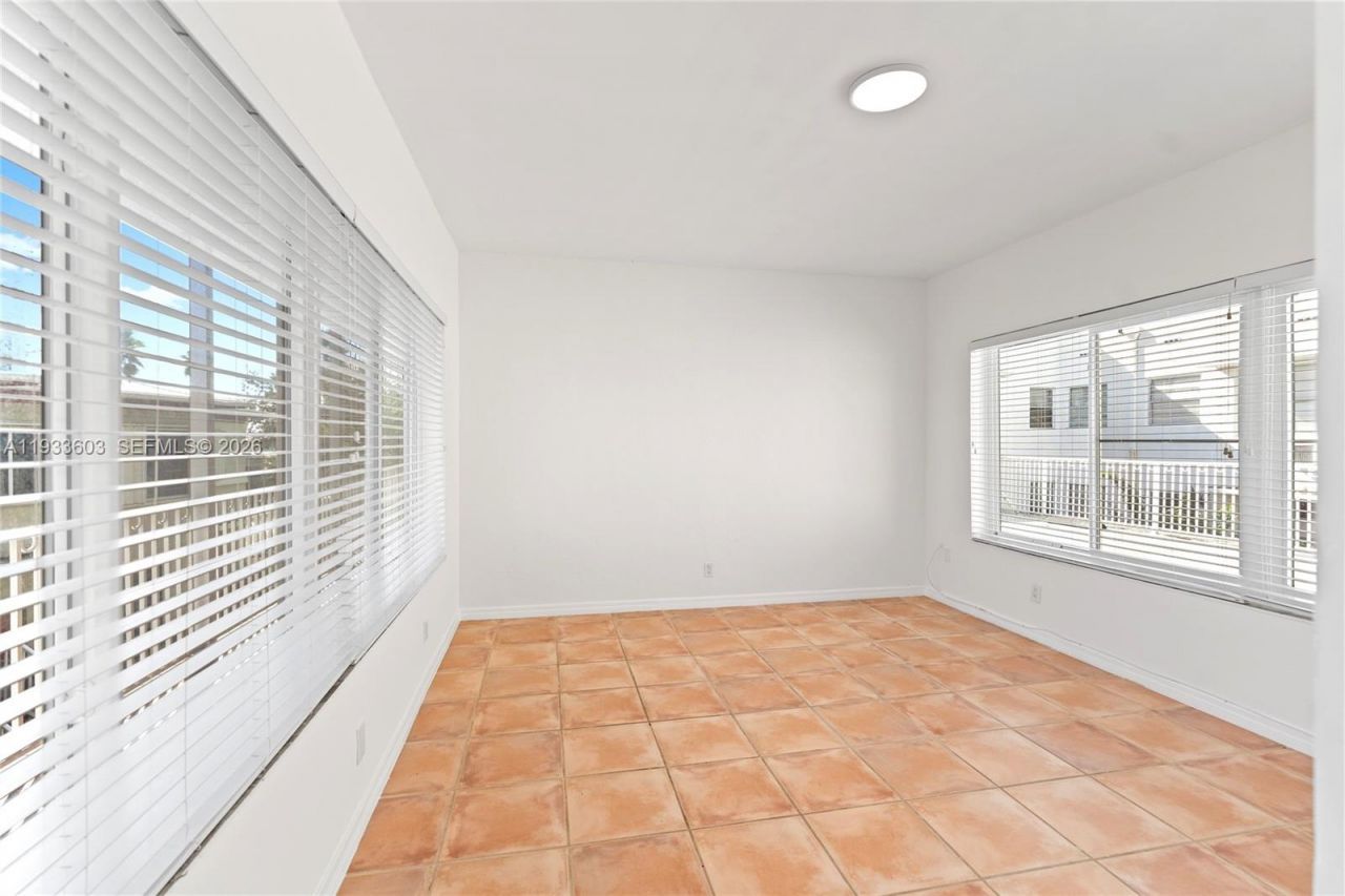 1925 Calais Drive, Unit 6, Miami Beach, FL 33141 Photo