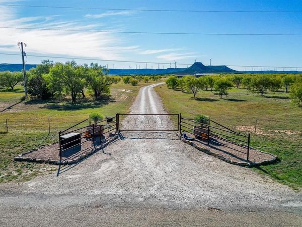 483 County Road 353, Merkel, TX 79536