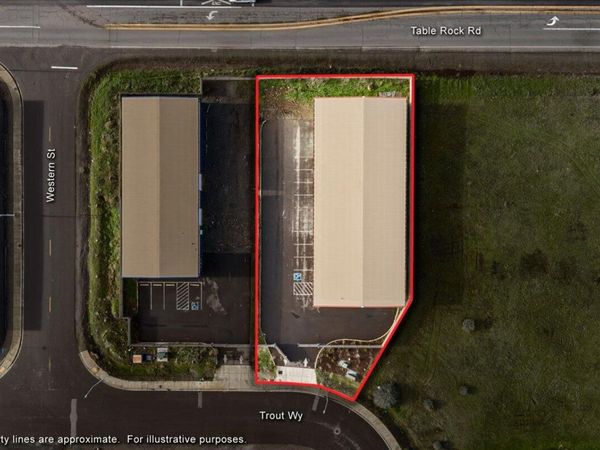 117 Trout Way, White City, OR 97503