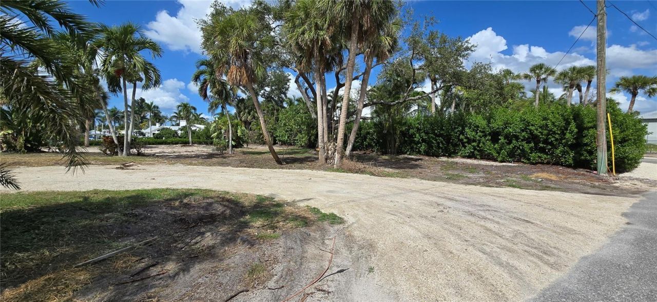 1221 S Basin Lane, Sarasota, FL 34242 Photo