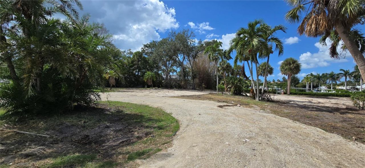 1221 S Basin Lane, Sarasota, FL 34242 Photo