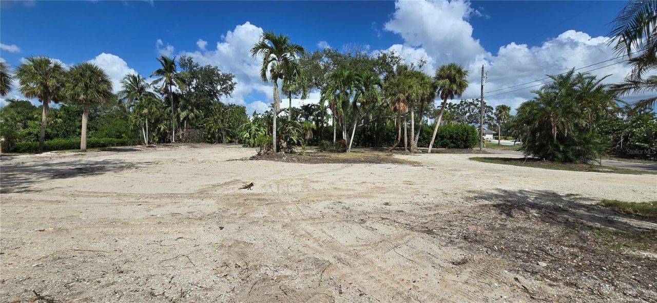 1221 S Basin Lane, Sarasota, FL 34242 Photo