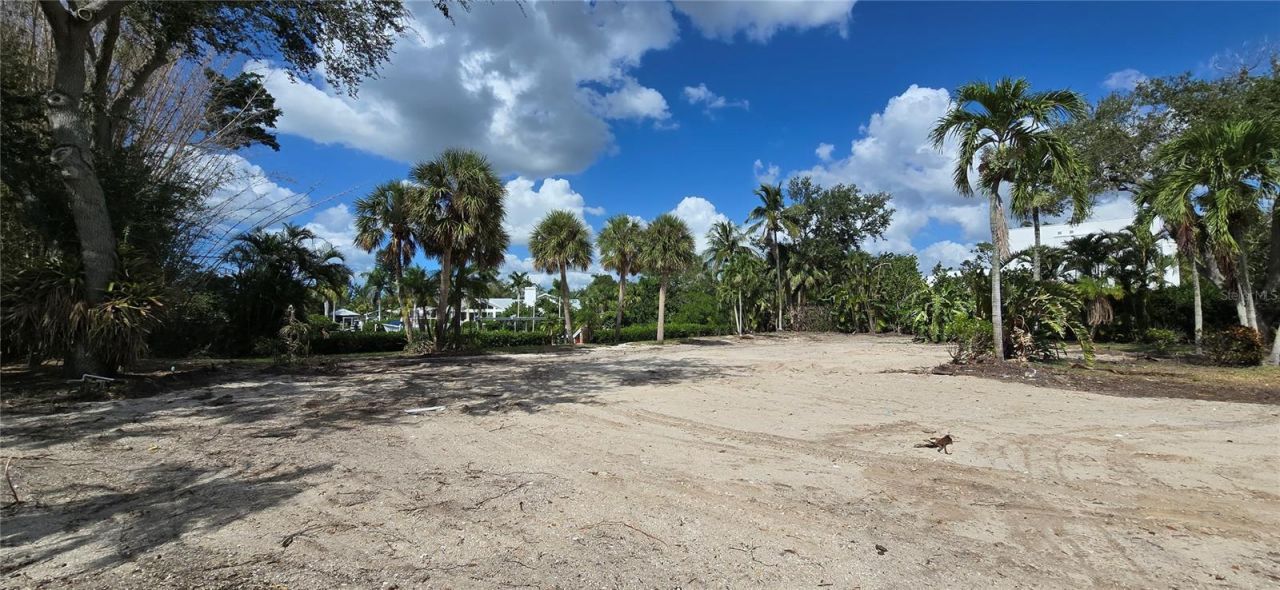 1221 S Basin Lane, Sarasota, FL 34242 Photo