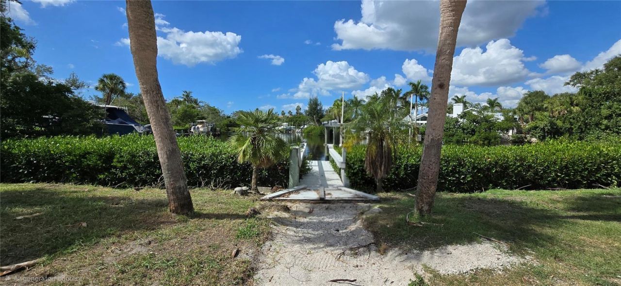 1221 S Basin Lane, Sarasota, FL 34242 Photo