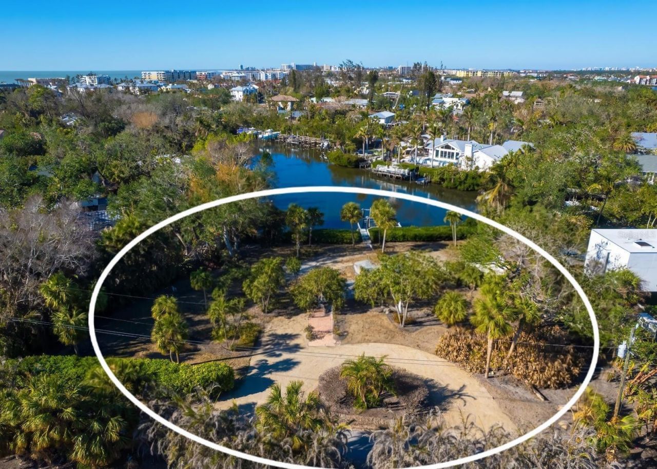 1221 S Basin Lane, Sarasota, FL 34242 Photo