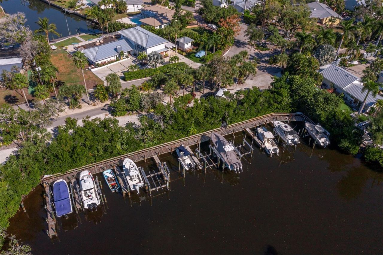 1221 S Basin Lane, Sarasota, FL 34242 Photo