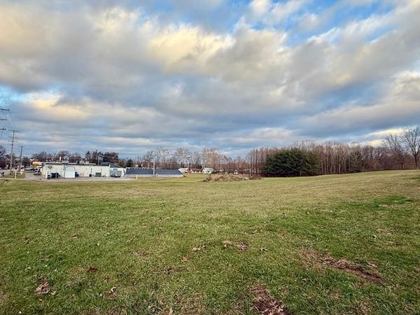 122 Burlington Road, Jackson, OH 45640