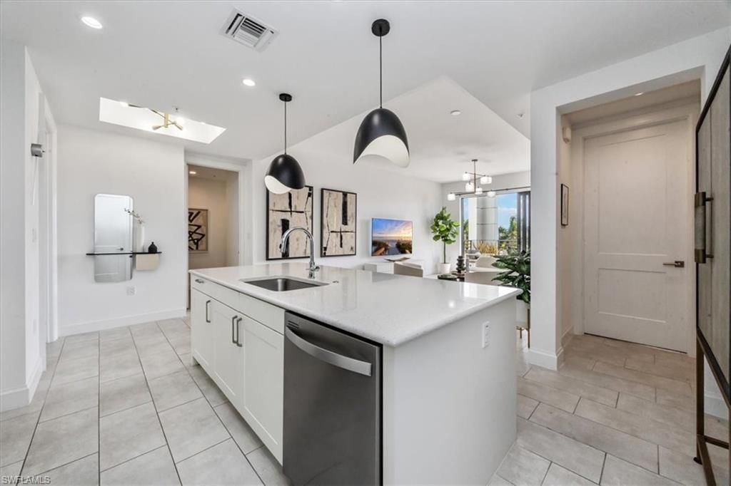 1111 Central Ave, Unit 401, Naples, FL 34102 Photo