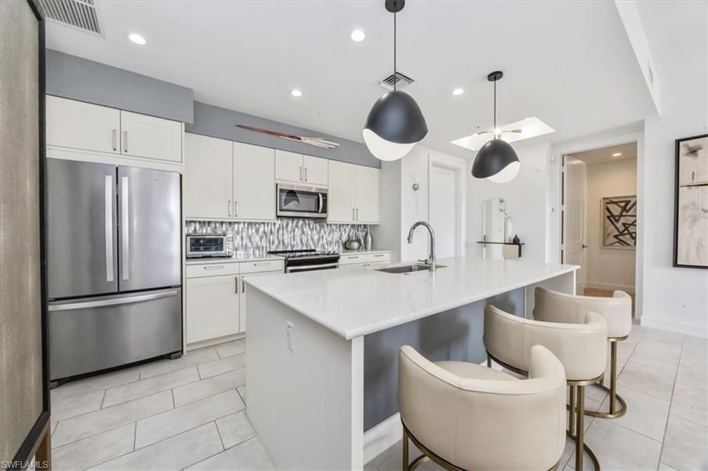 1111 Central Ave, Unit 401, Naples, FL 34102 Photo