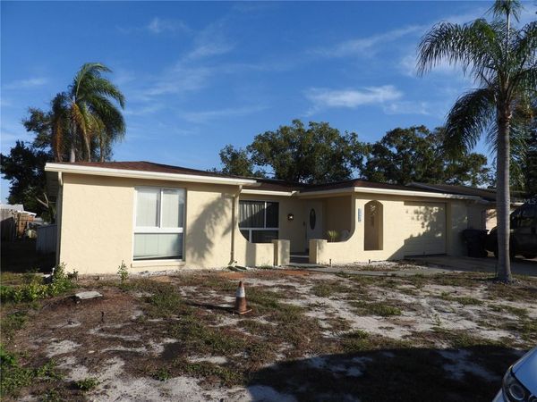 1324 VIKING DRIVE, HOLIDAY, FL 34691