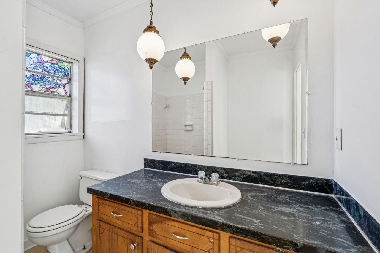 7403 Stafford Road  Photo 14