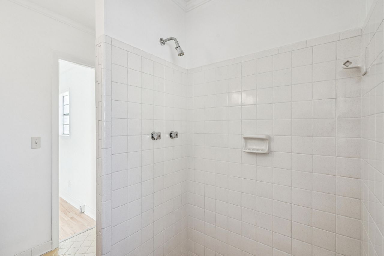 7403 Stafford Road  Photo 15