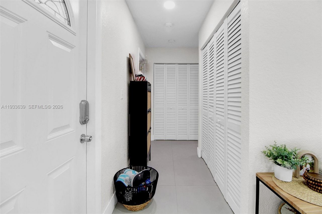 14232 SW 155th St, Miami, FL 33177 Photo