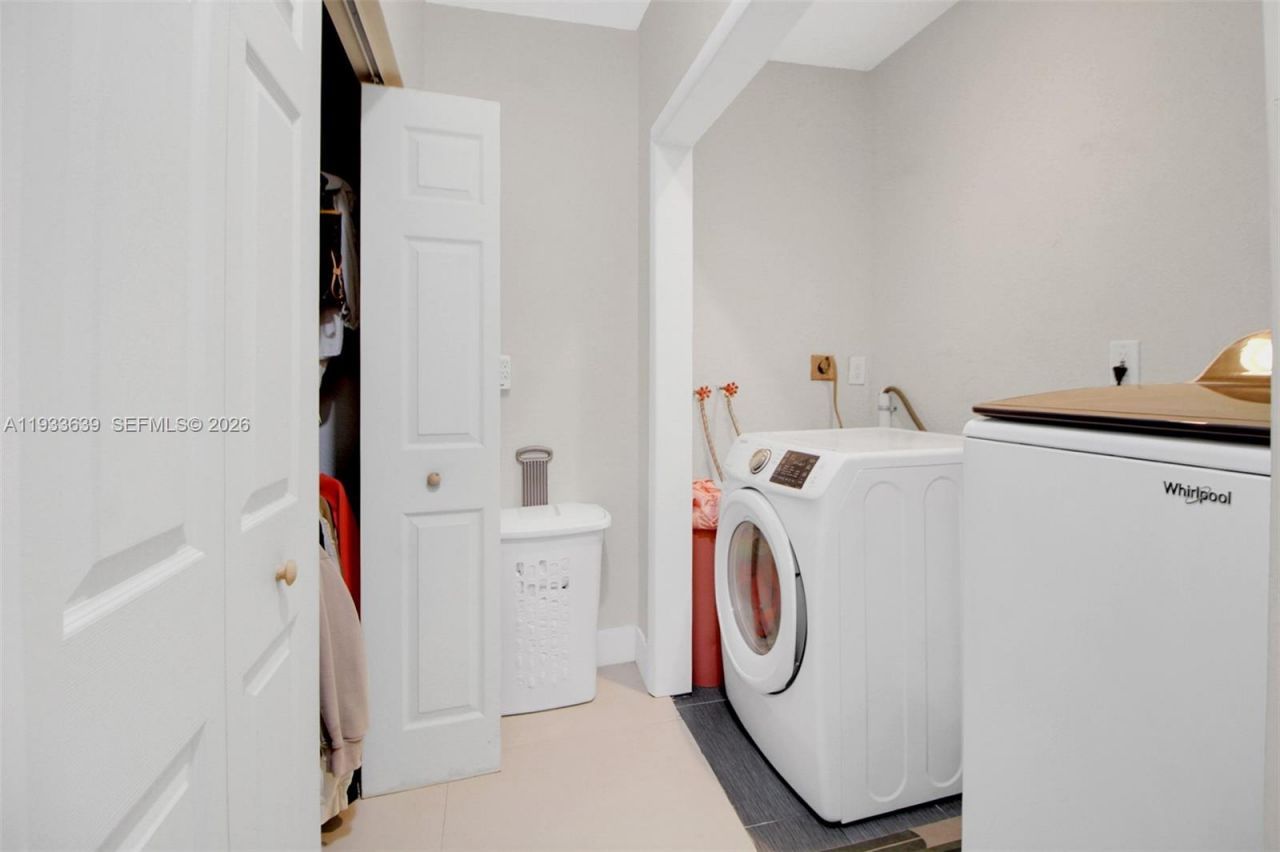 14232 SW 155th St, Miami, FL 33177 Photo