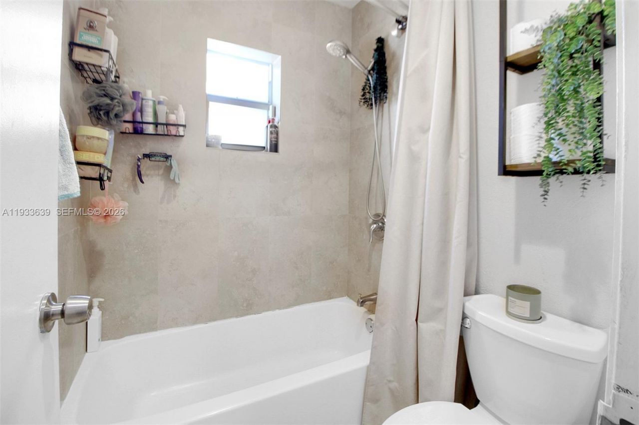 14232 SW 155th St, Miami, FL 33177 Photo