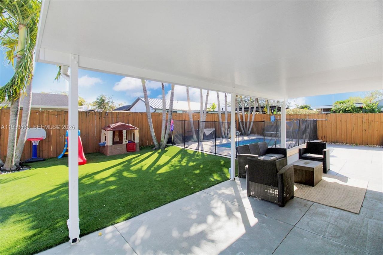 14232 SW 155th St, Miami, FL 33177 Photo