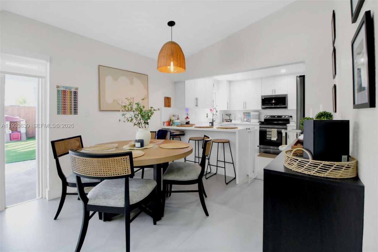 14232 SW 155th St, Miami, FL 33177 Photo