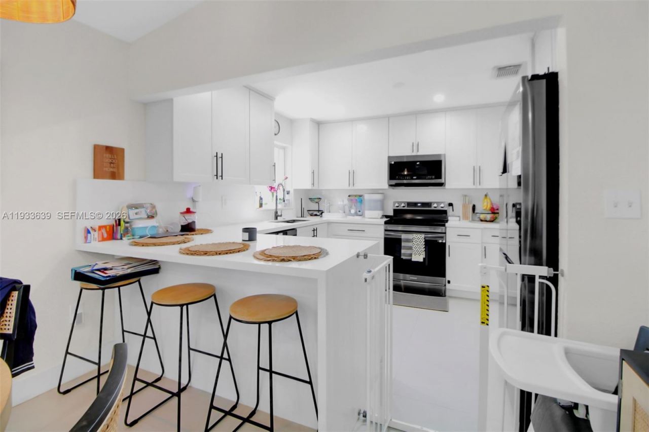 14232 SW 155th St, Miami, FL 33177 Photo