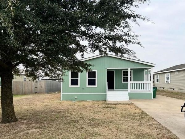 315 Glenwood Street, Gainesville, TX 76240
