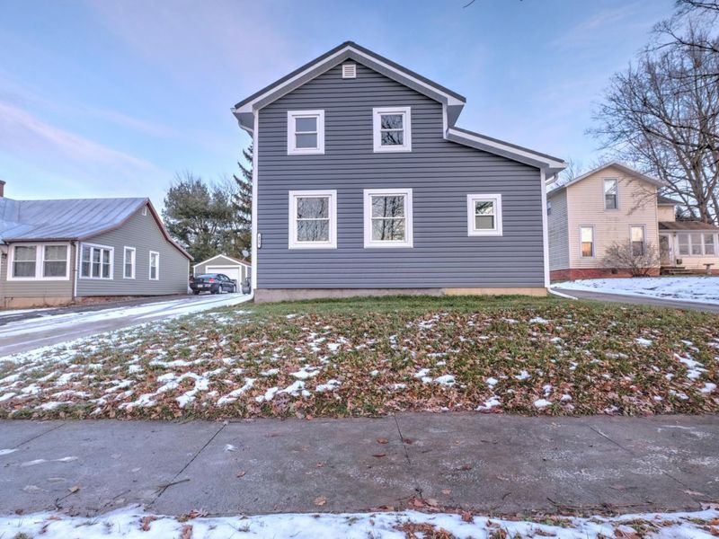 479 N 5th Street, Upper Sandusky, OH 43351 Photo 6