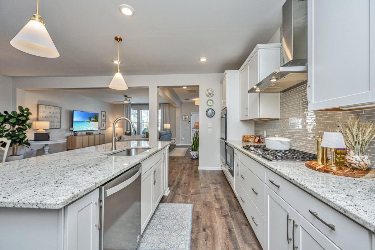 249 Rowans Creek Drive Photo 16