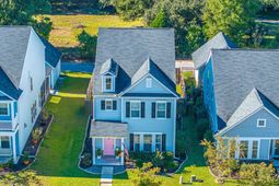 249 Rowans Creek Drive photo 4