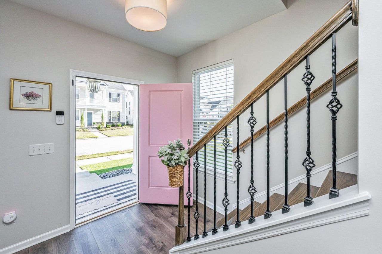 249 Rowans Creek Drive Photo 7