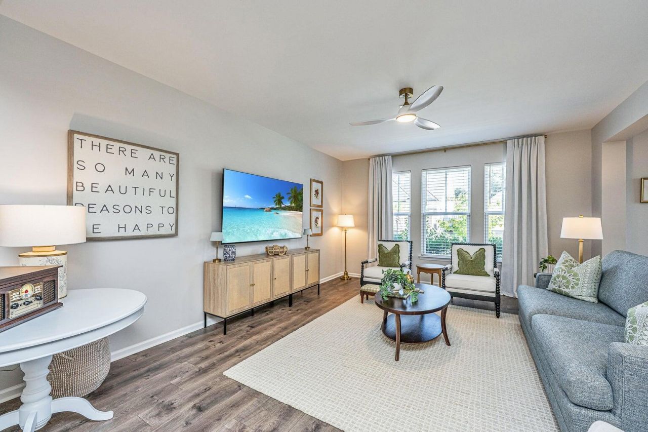 249 Rowans Creek Drive Photo 9