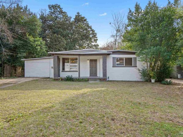 205 Mckinley Dr, Pensacola, FL 32505