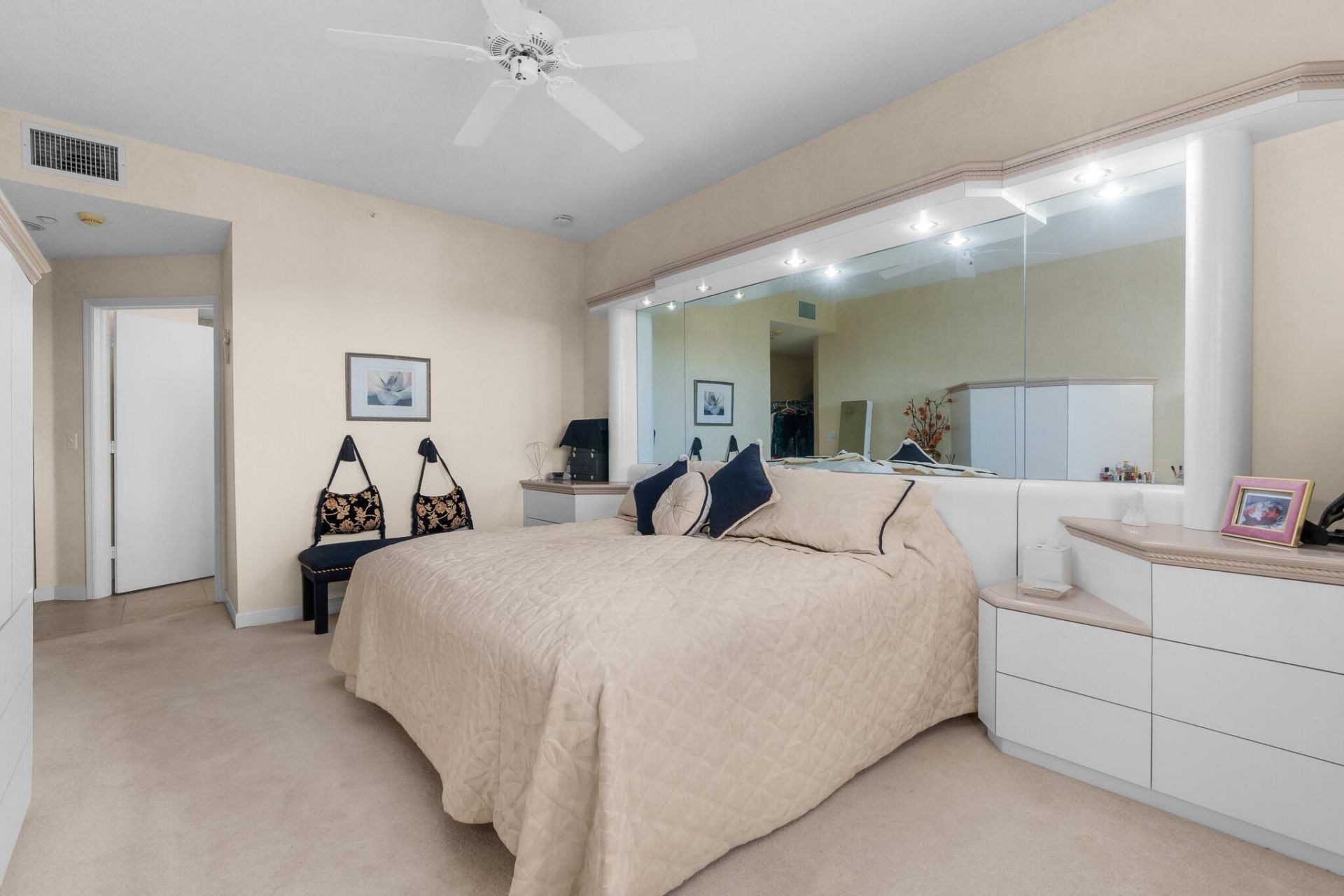 7546 La Paz Blvd, Unit 405, Boca Raton, FL 33433 Photo