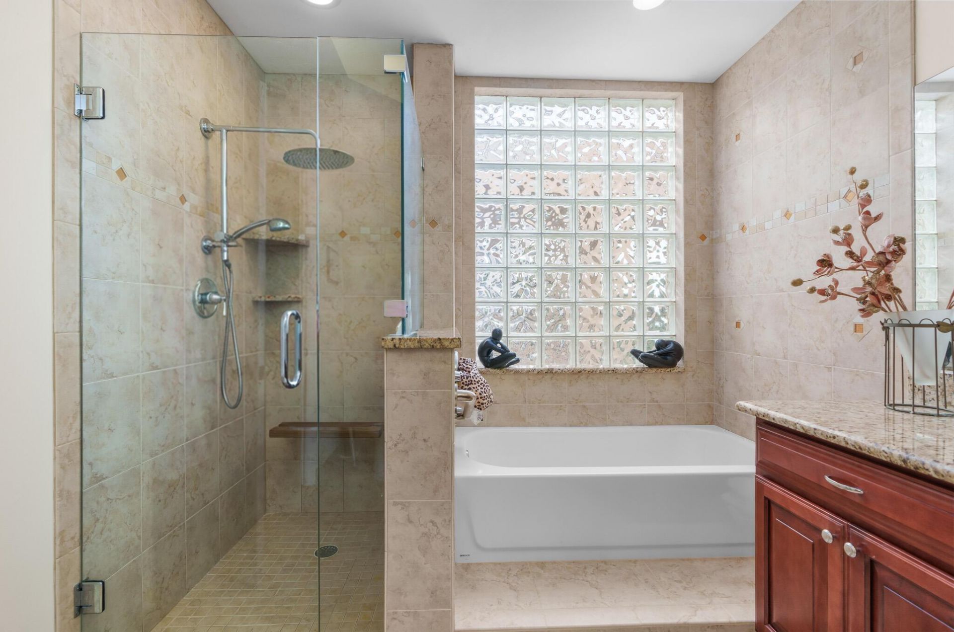 7546 La Paz Blvd, Unit 405, Boca Raton, FL 33433 Photo