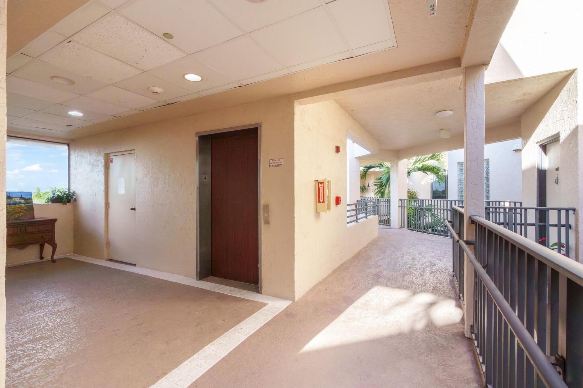 7546 La Paz Blvd, Unit 405, Boca Raton, FL 33433 Photo