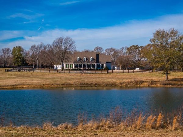 6085 YUM YUM RD, Somerville, TN 38068