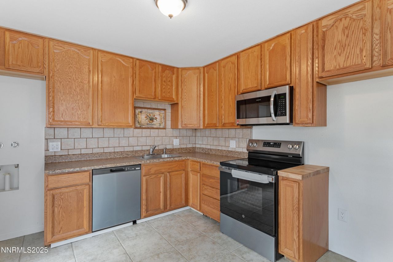 343 Richards Way, Sparks, NV 89431 Photo