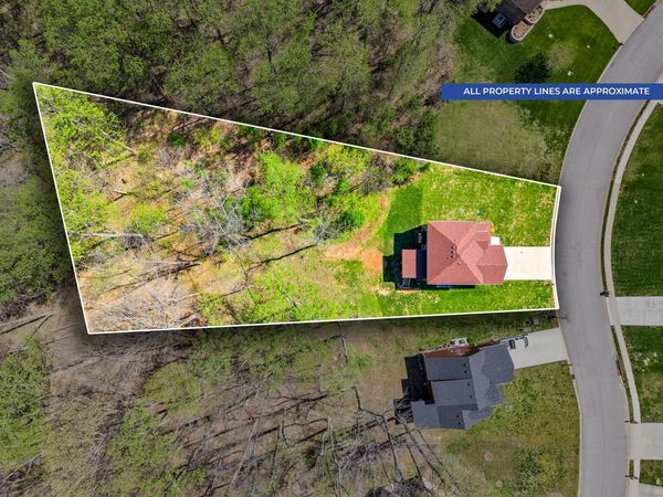 4406 Memory Ln, Adams, TN 37010