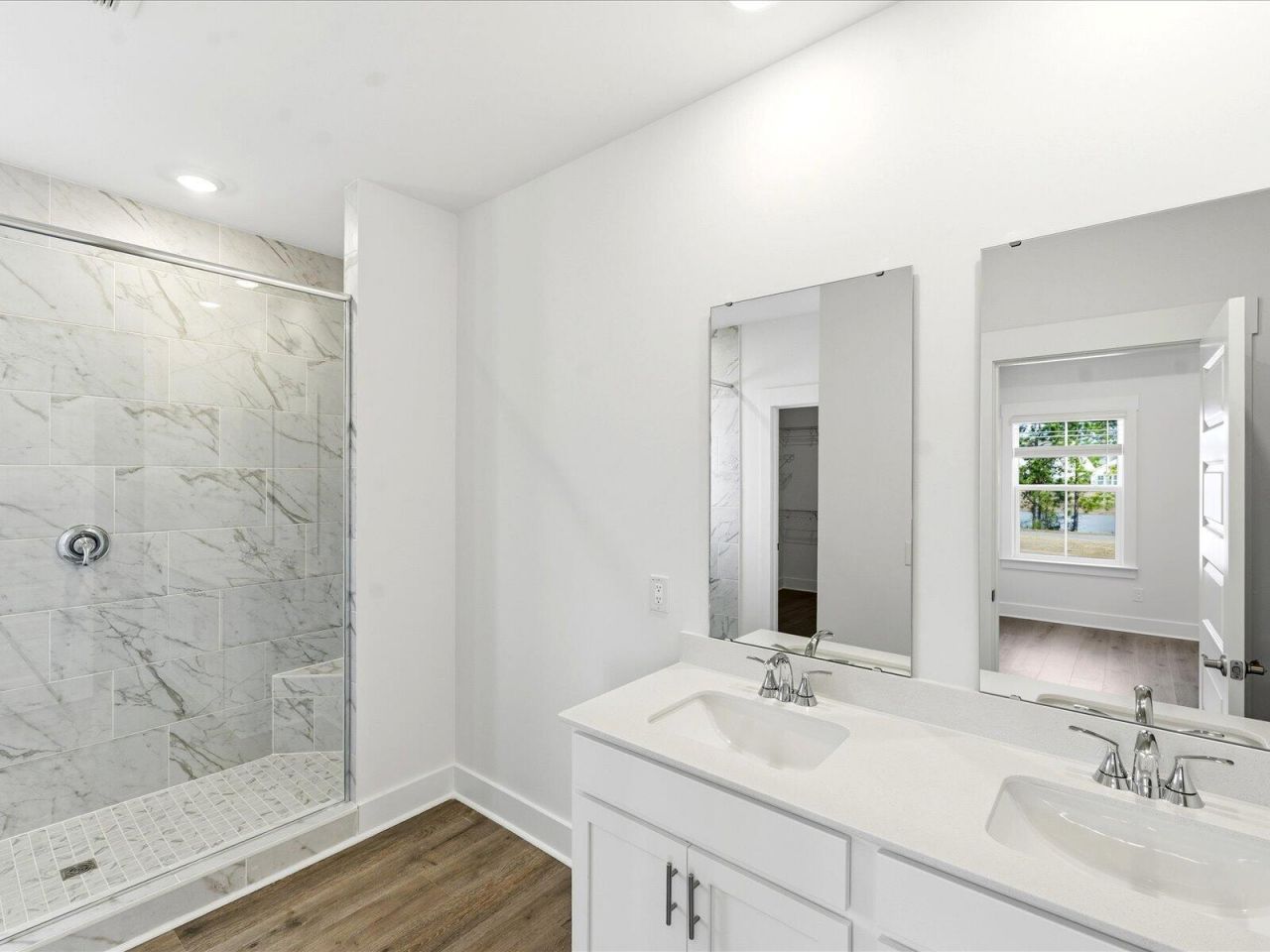 406 Radiant Blue Way Photo 23