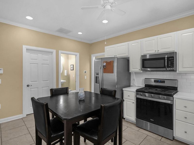 3753 Brightwell Lane, Columbus, OH 43230 Photo 12