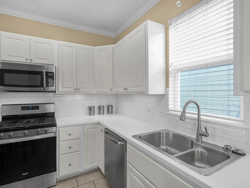 3753 Brightwell Lane, Columbus, OH 43230 Photo 14