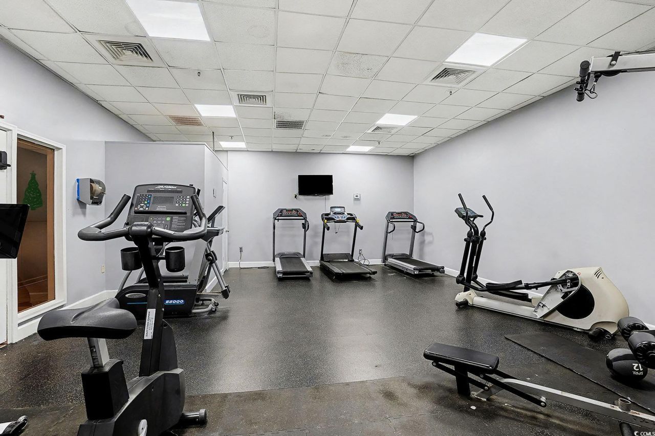 5905 S Kings Hwy. Photo 18