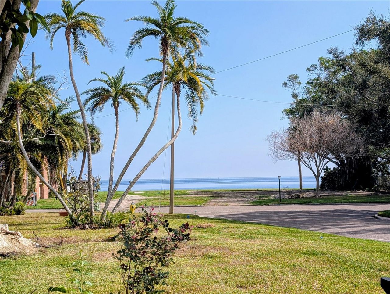 111 58th Avenue S, Saint Petersburg, FL 33705 Photo