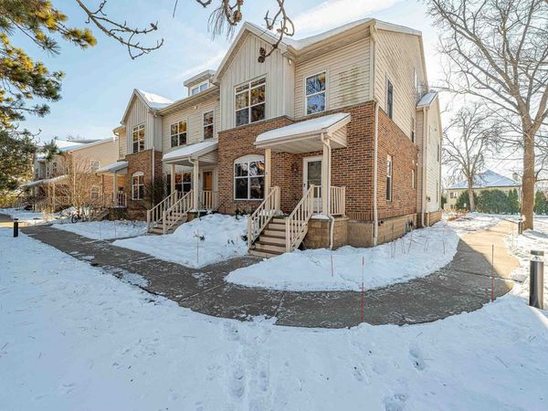2892 S Seminole Highway, Unit 6, Fitchburg, WI 53711