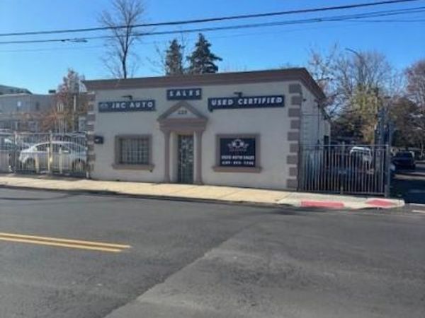 225 CHAMBERS STREET, TRENTON, NJ 08609