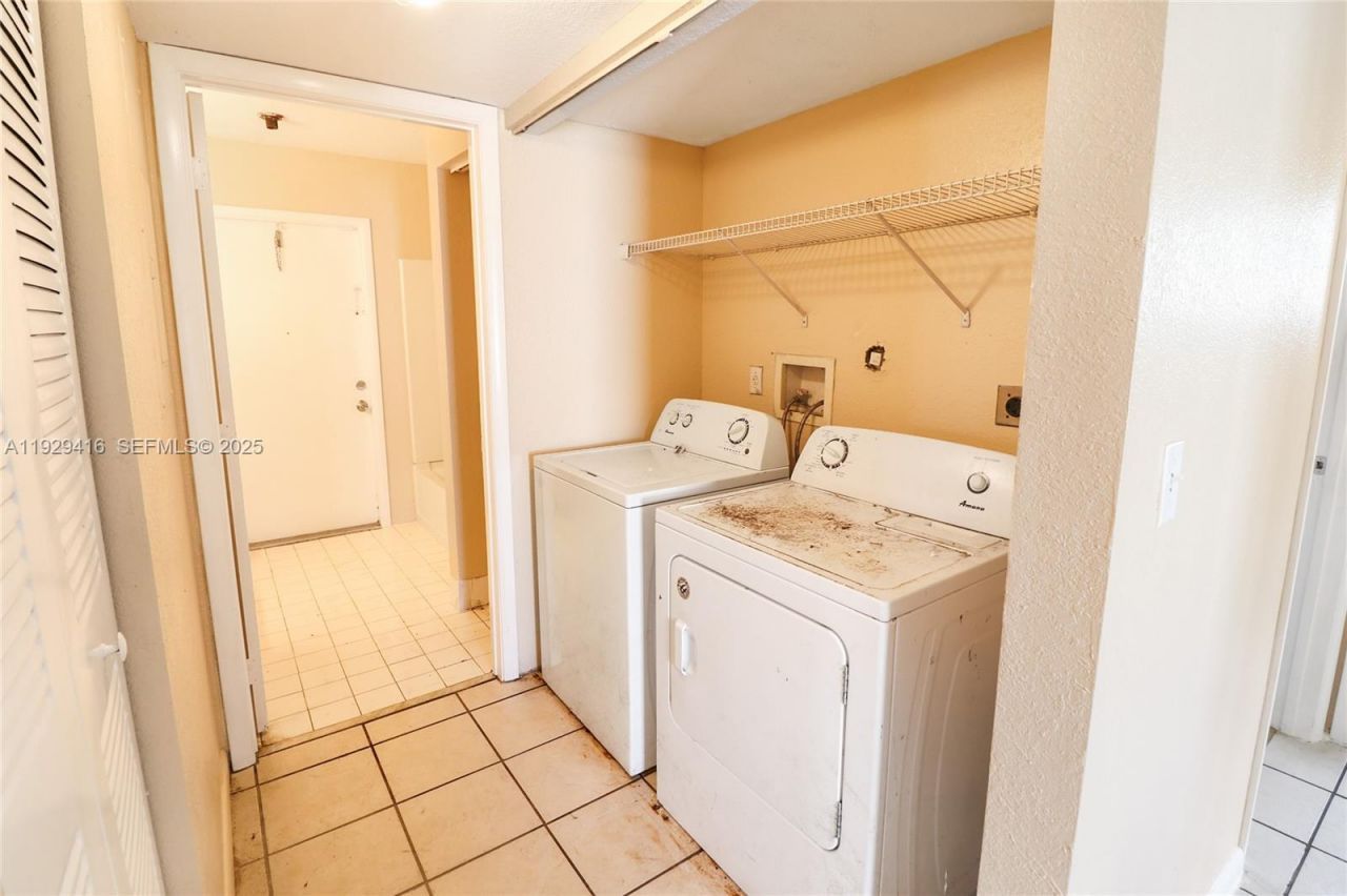 2725 NW 3rd St, Pompano Beach, FL 33069 Photo