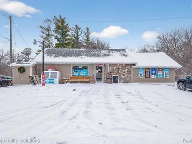 5009 Lapeer Road, Deerfield Twp, MI 48421