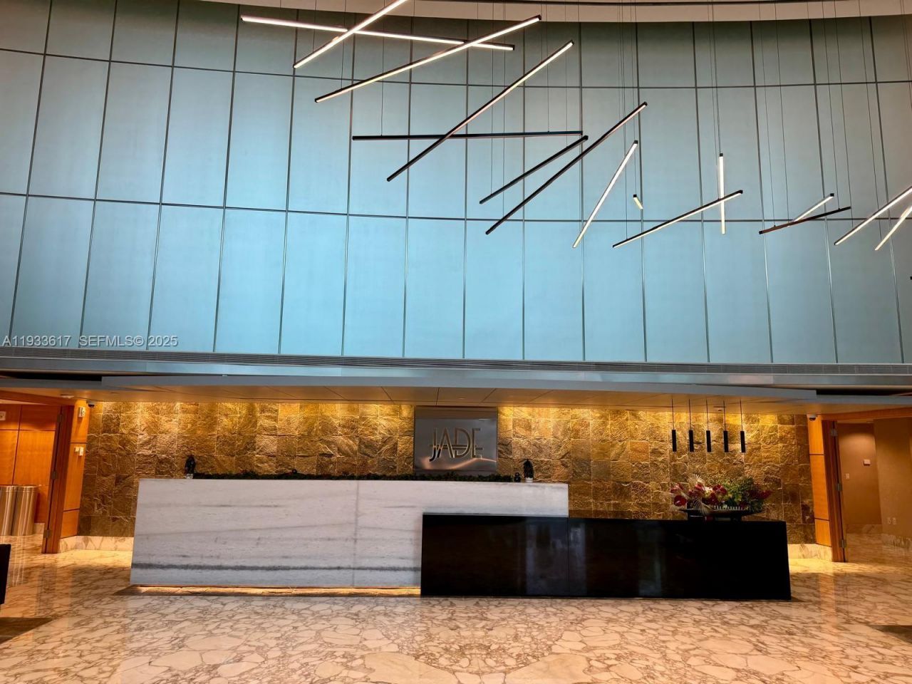 1331 Brickell Bay Dr, Unit 1609, Miami, FL 33131 Photo