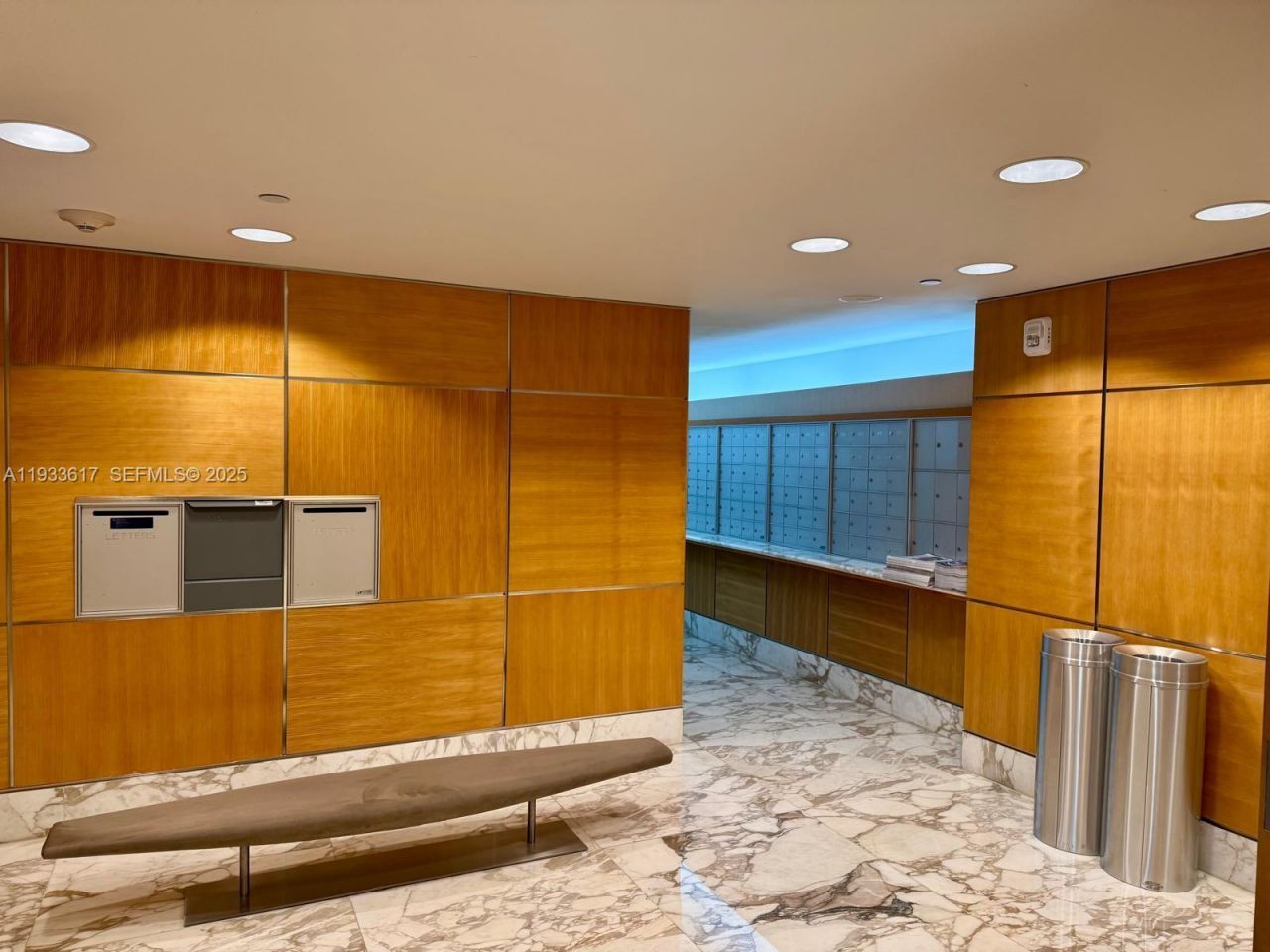 1331 Brickell Bay Dr, Unit 1609, Miami, FL 33131 Photo