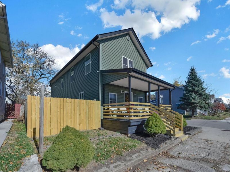 172 E Woodrow Avenue, Columbus, OH 43207 Photo 3