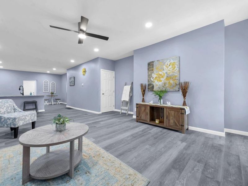 172 E Woodrow Avenue, Columbus, OH 43207 Photo 8