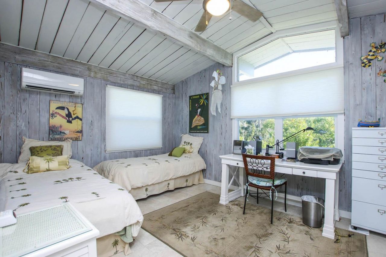 2667 Coconut Dr, Sanibel, FL 33957 Photo