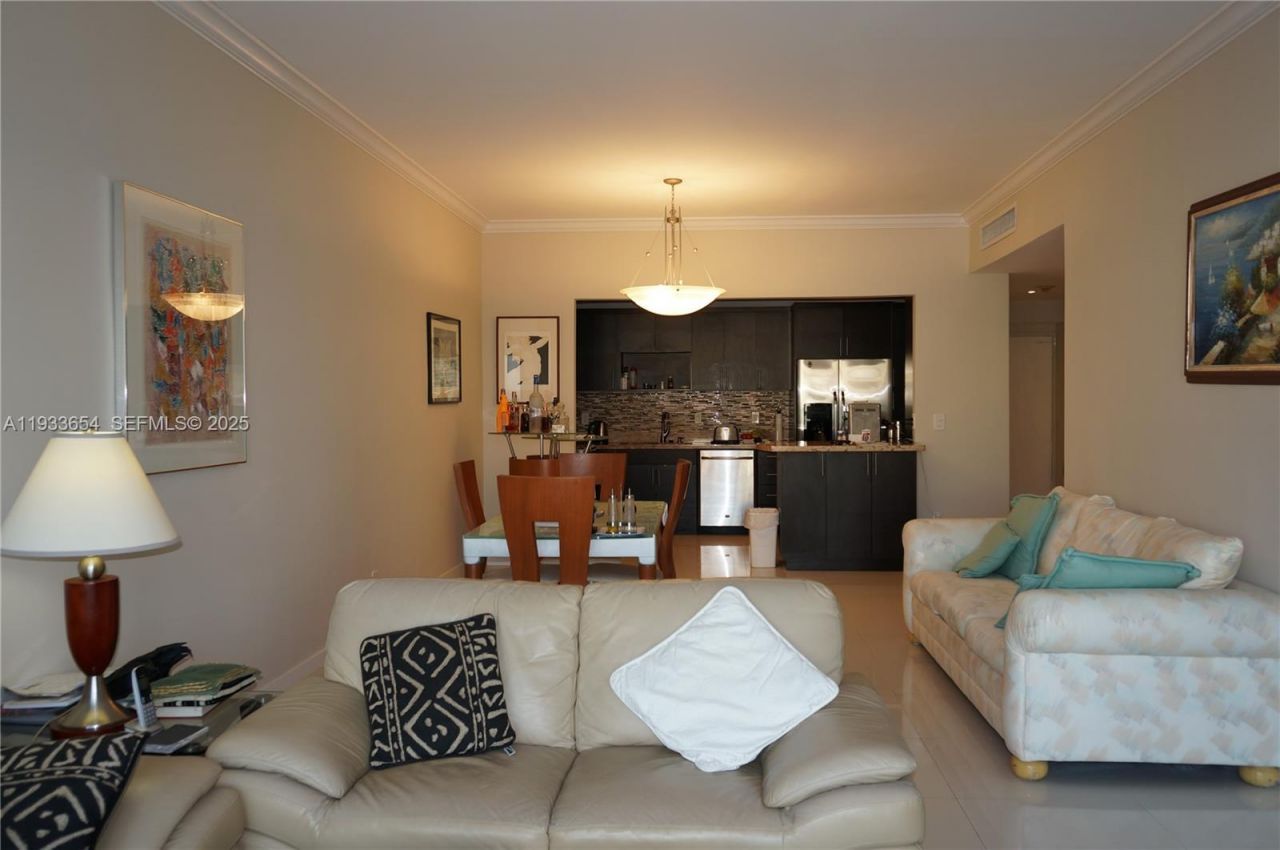 19390 Collins Ave , Unit PH-26, Sunny Isles Beach, FL 33160 Photo